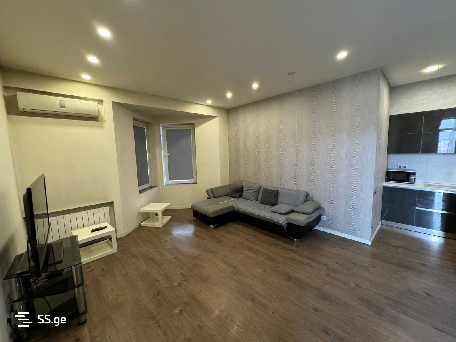 nucubidze st. 54 - 3 rooms