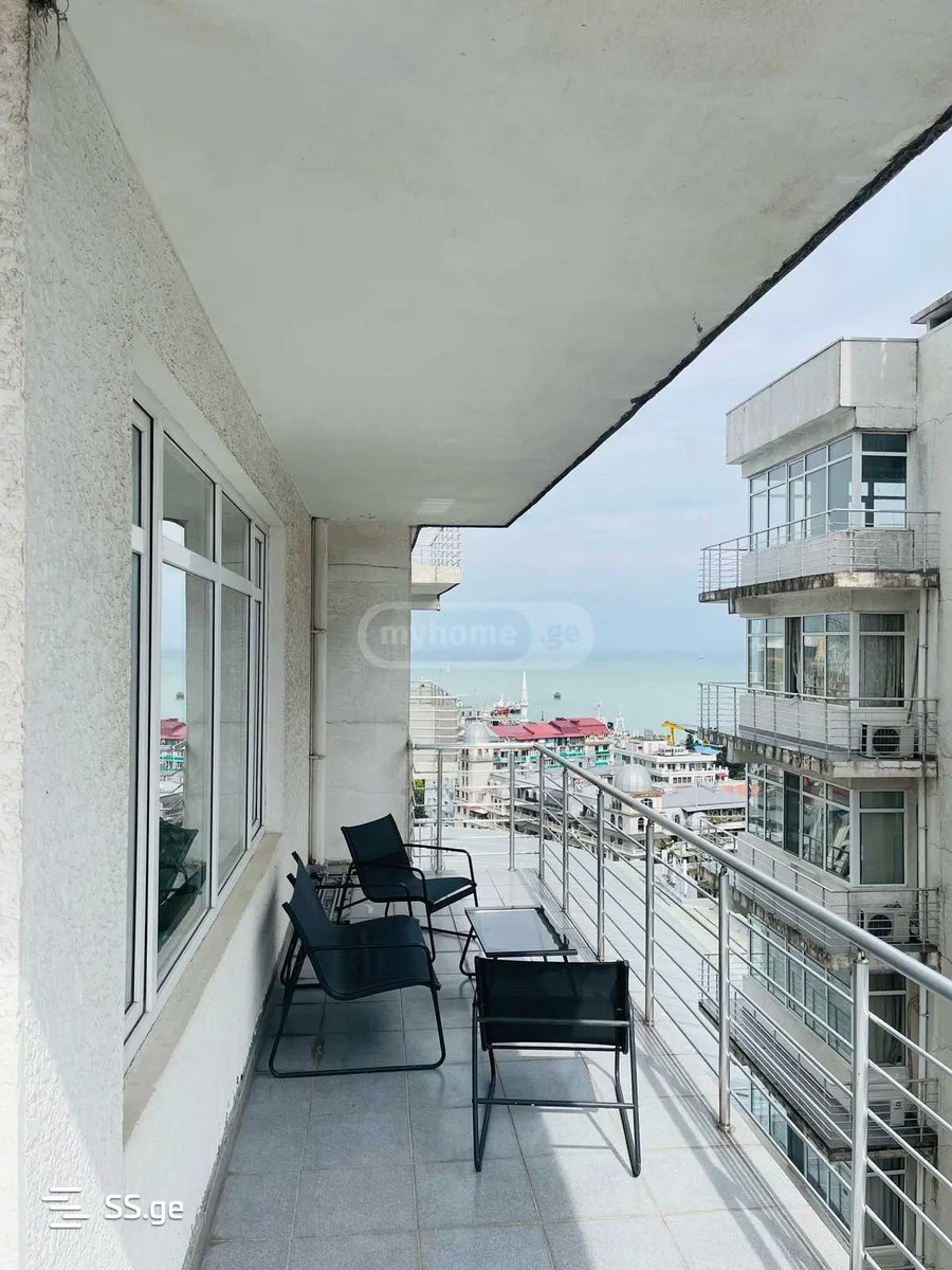 Chavchavadze st. 5 - 2 rooms