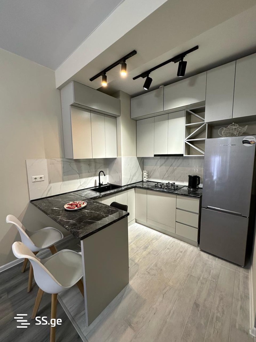 navtlugi st. 10 - 2 rooms