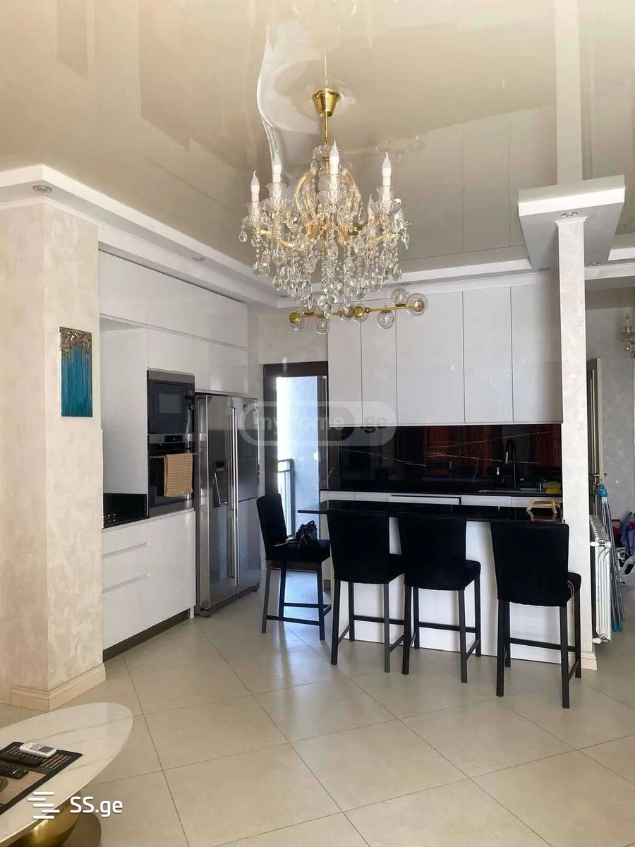 Ts. Dadiani st. (nadzaladevi) - 3 rooms