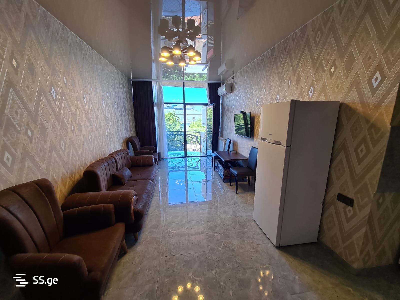 9 - 2 rooms
