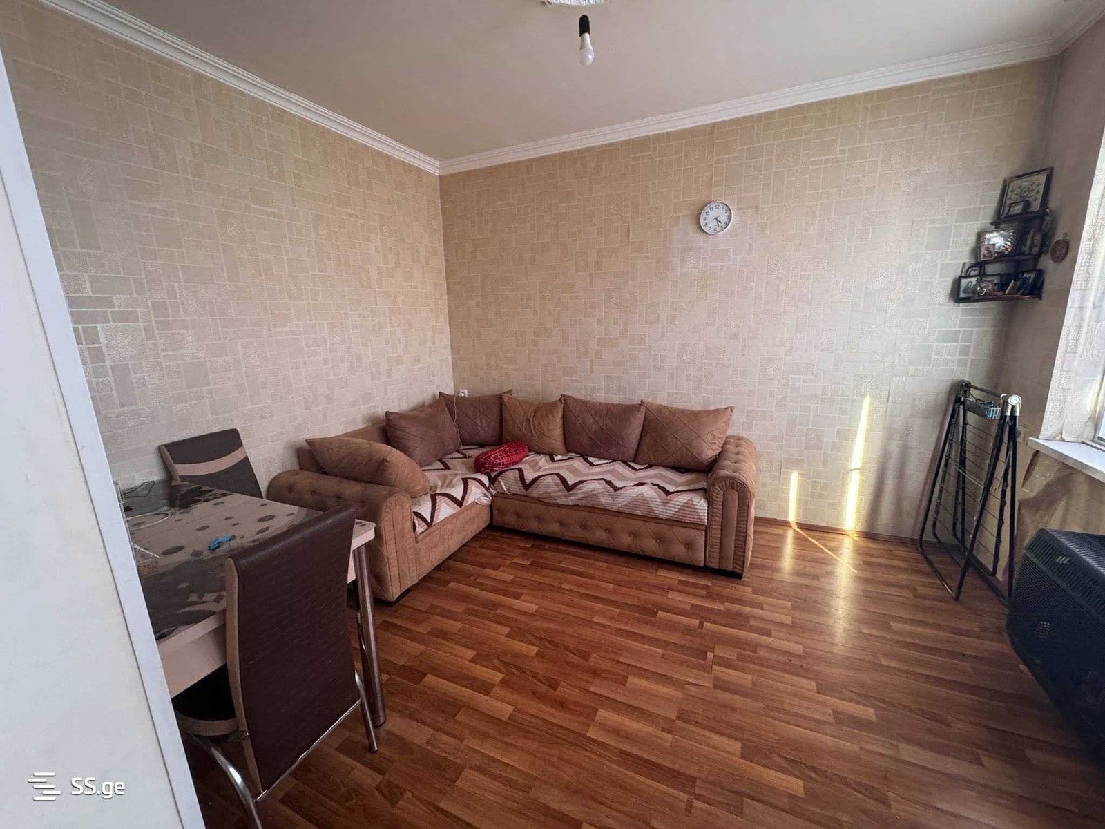 5 - 4 rooms