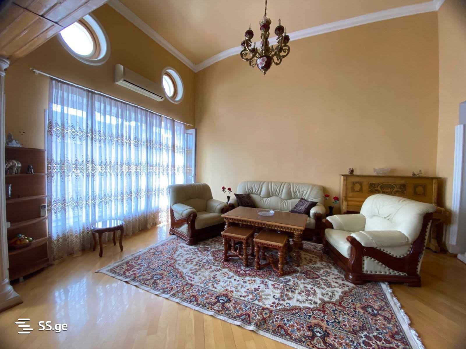 1 - 3 rooms