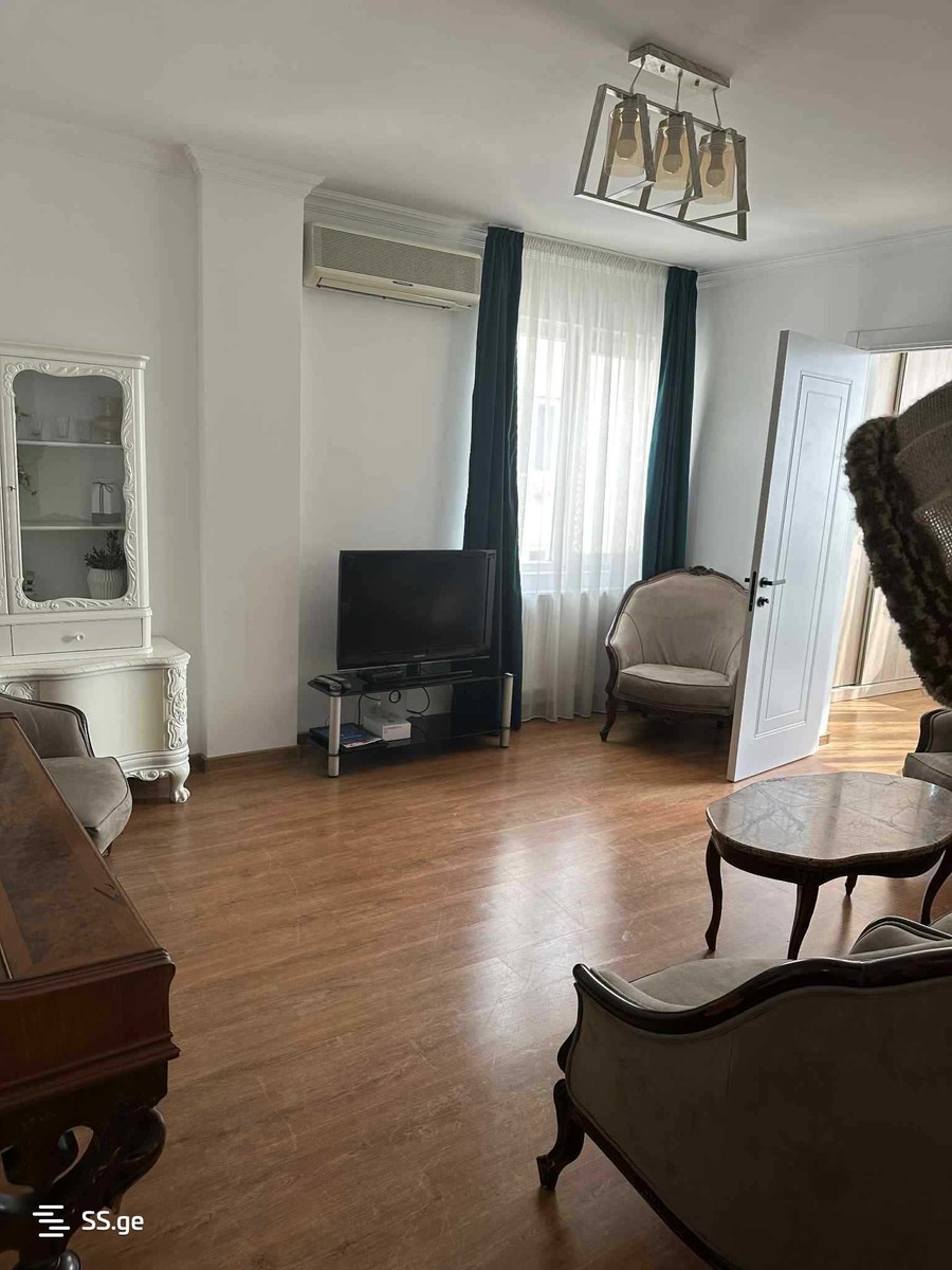 kutaisi st. 20 - 3 rooms