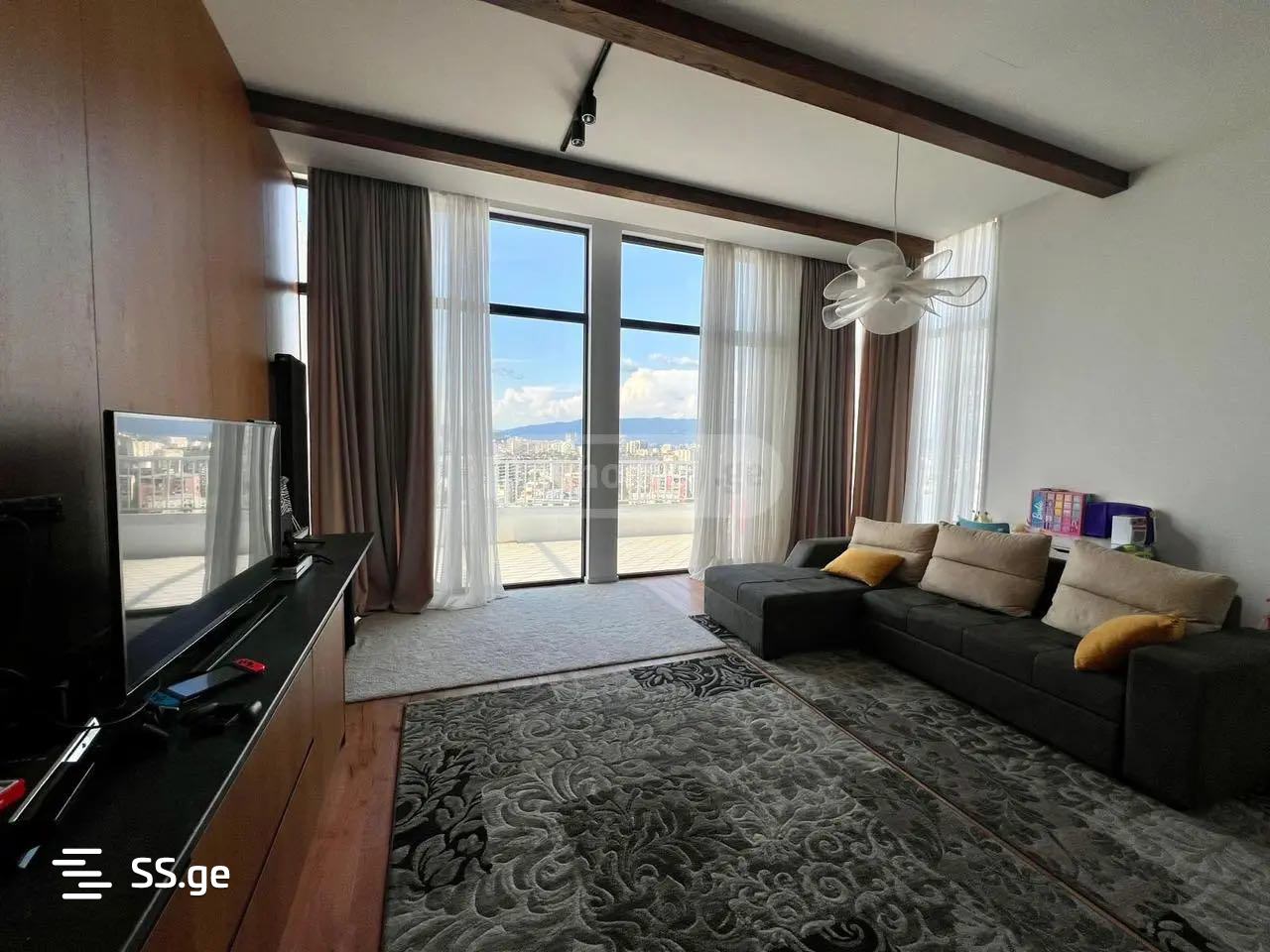 mckheta st. 35 - 7 rooms
