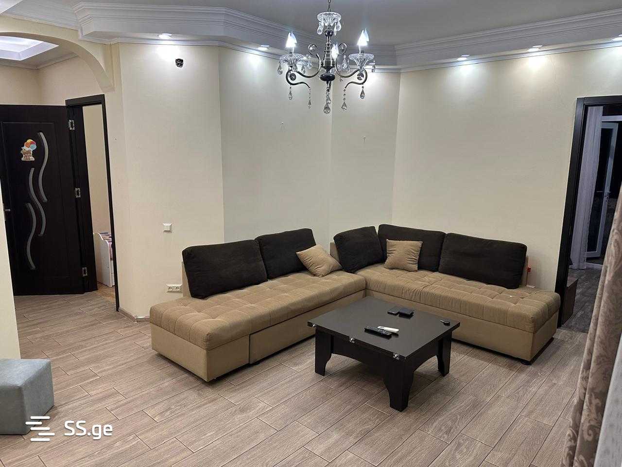 Firosman Street 18ბ - 4 rooms