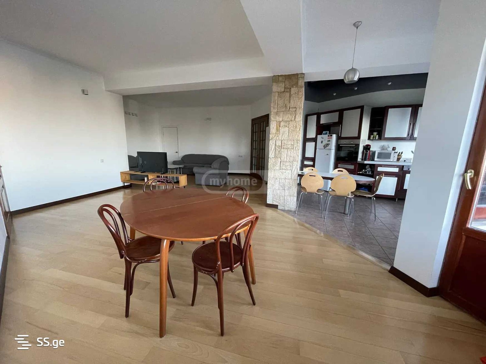 kipiani st. - 4 rooms