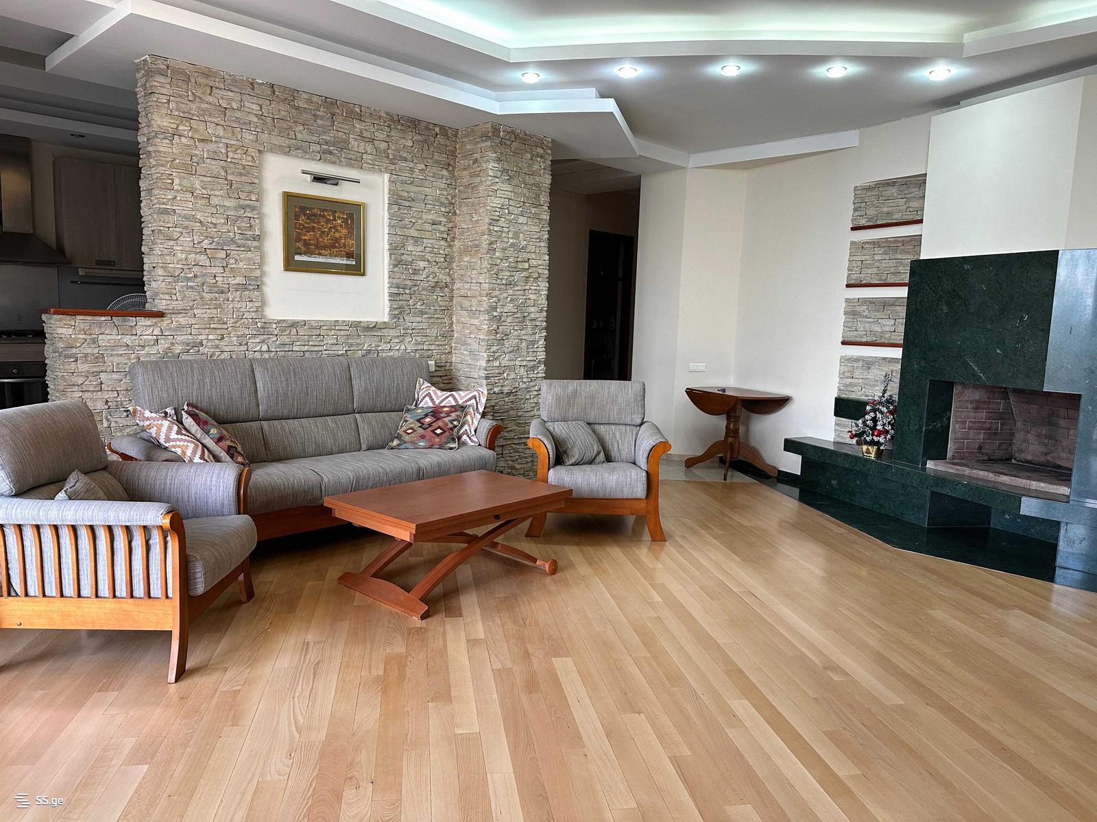 petriashvili st. - 4 rooms