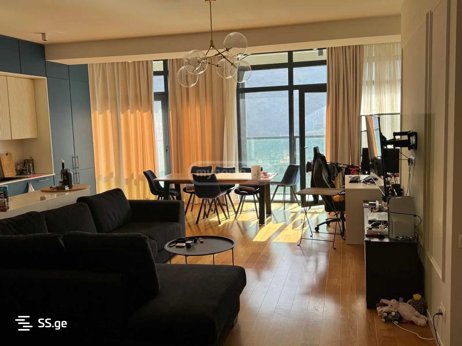 universiteti st. - 4 rooms