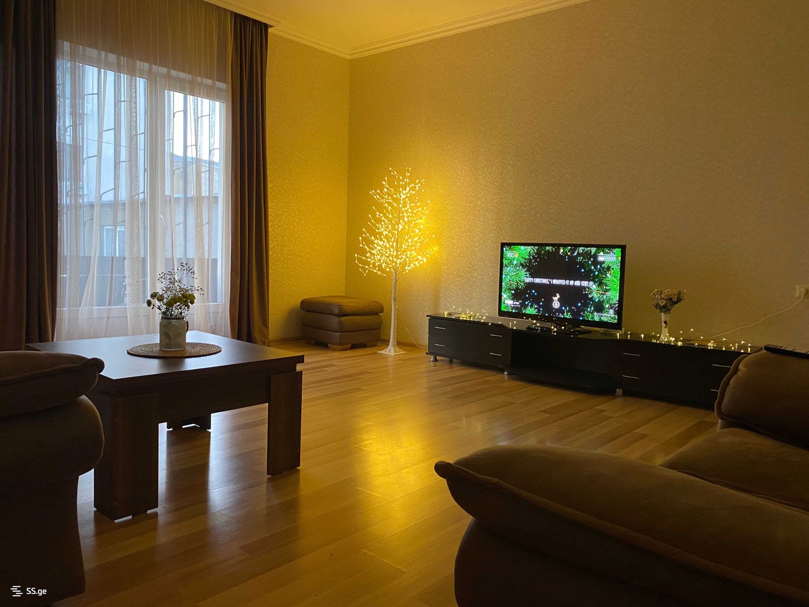 Tsereteli st. 16 - 3 rooms