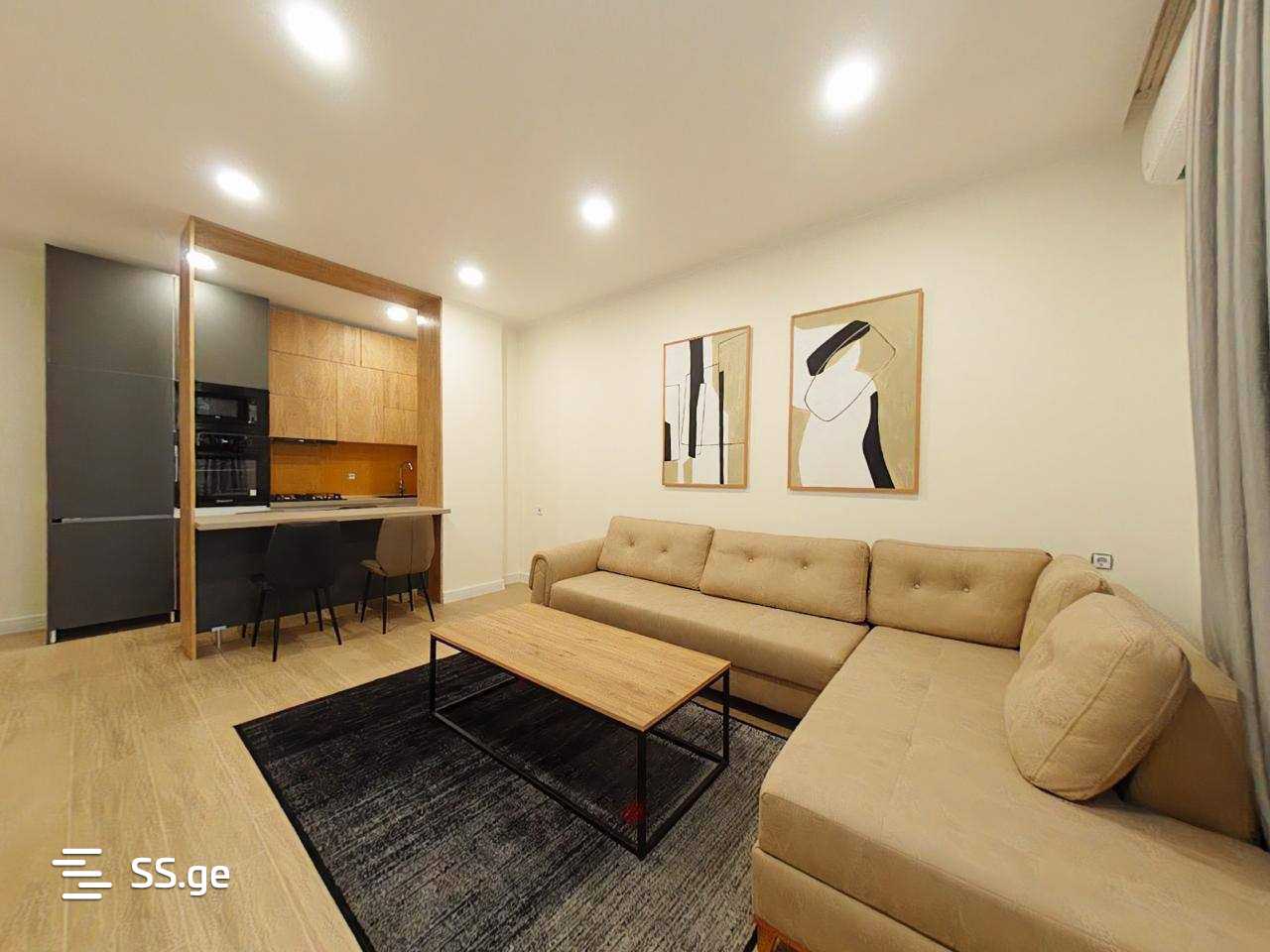 Lech and Maria Kaczynski street 5 - 2 rooms