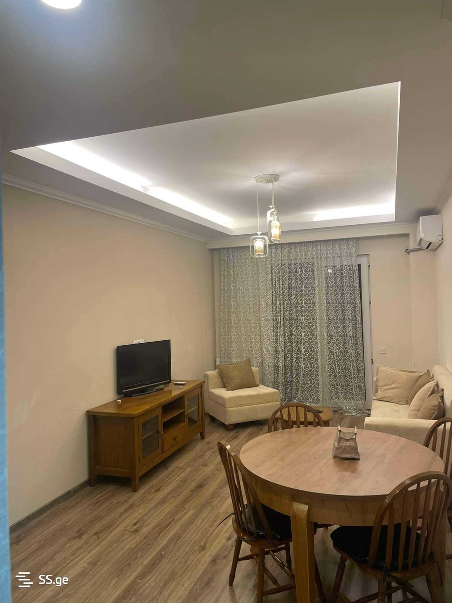 nasidze st. 7 - 3 rooms