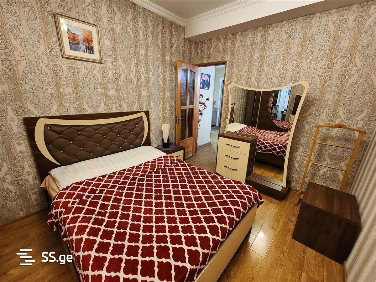 81 - 3 rooms