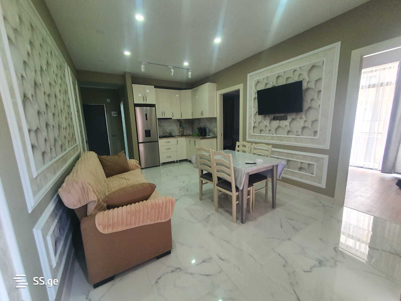 12 ა - 3 rooms