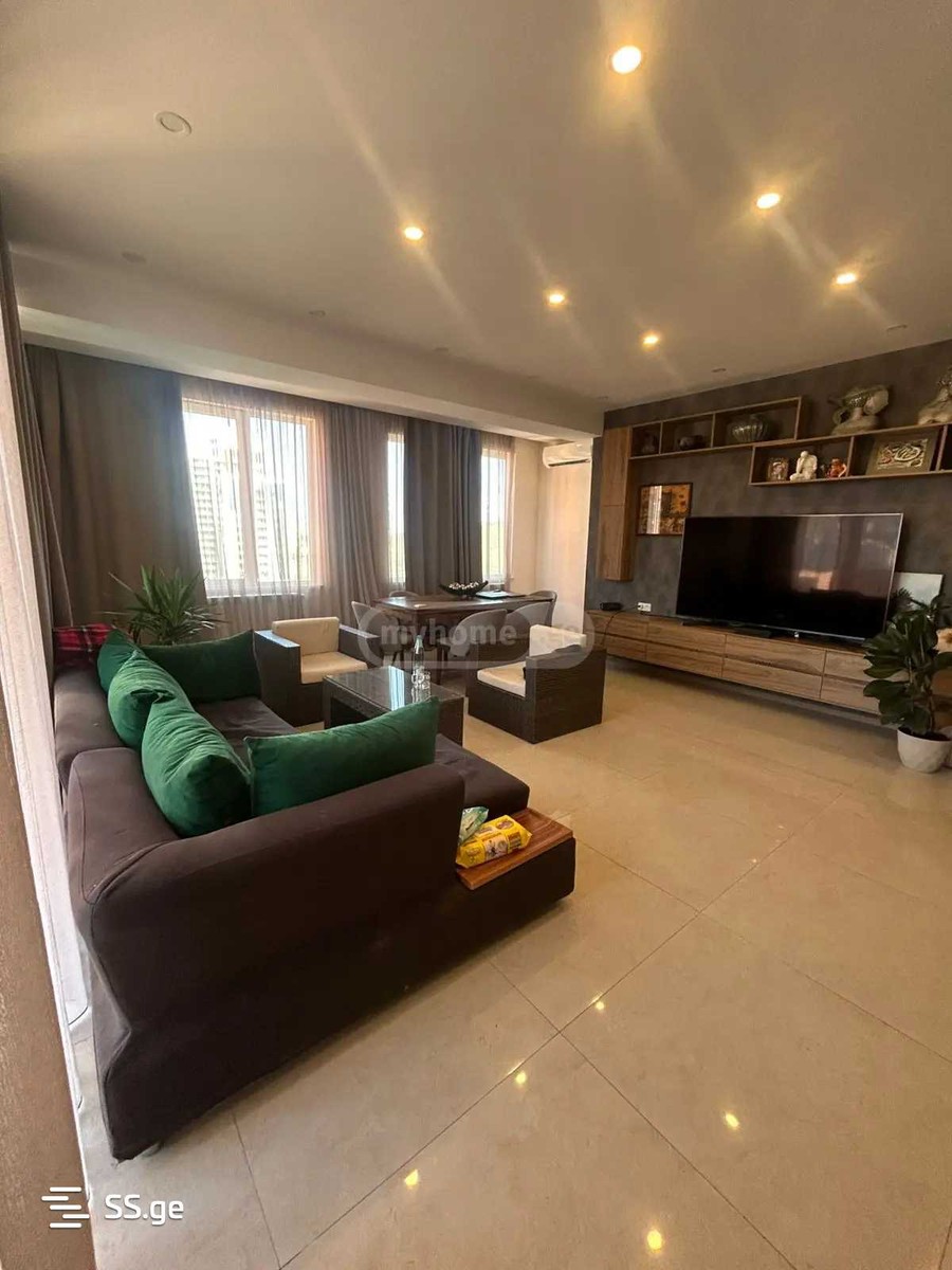 K. Kutateladze st. - 5 rooms