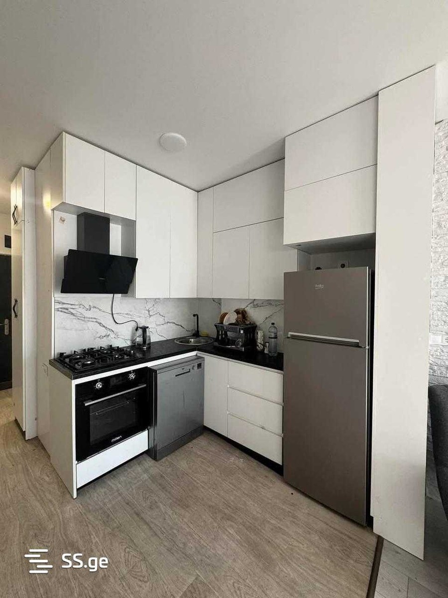 60 - 3 rooms