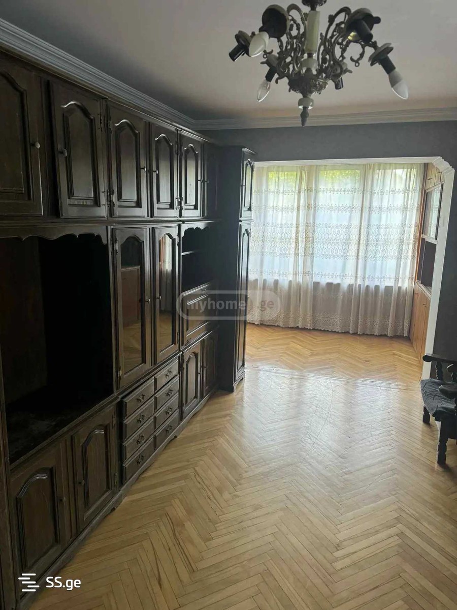 Block IV - Digomi massive - 3 rooms