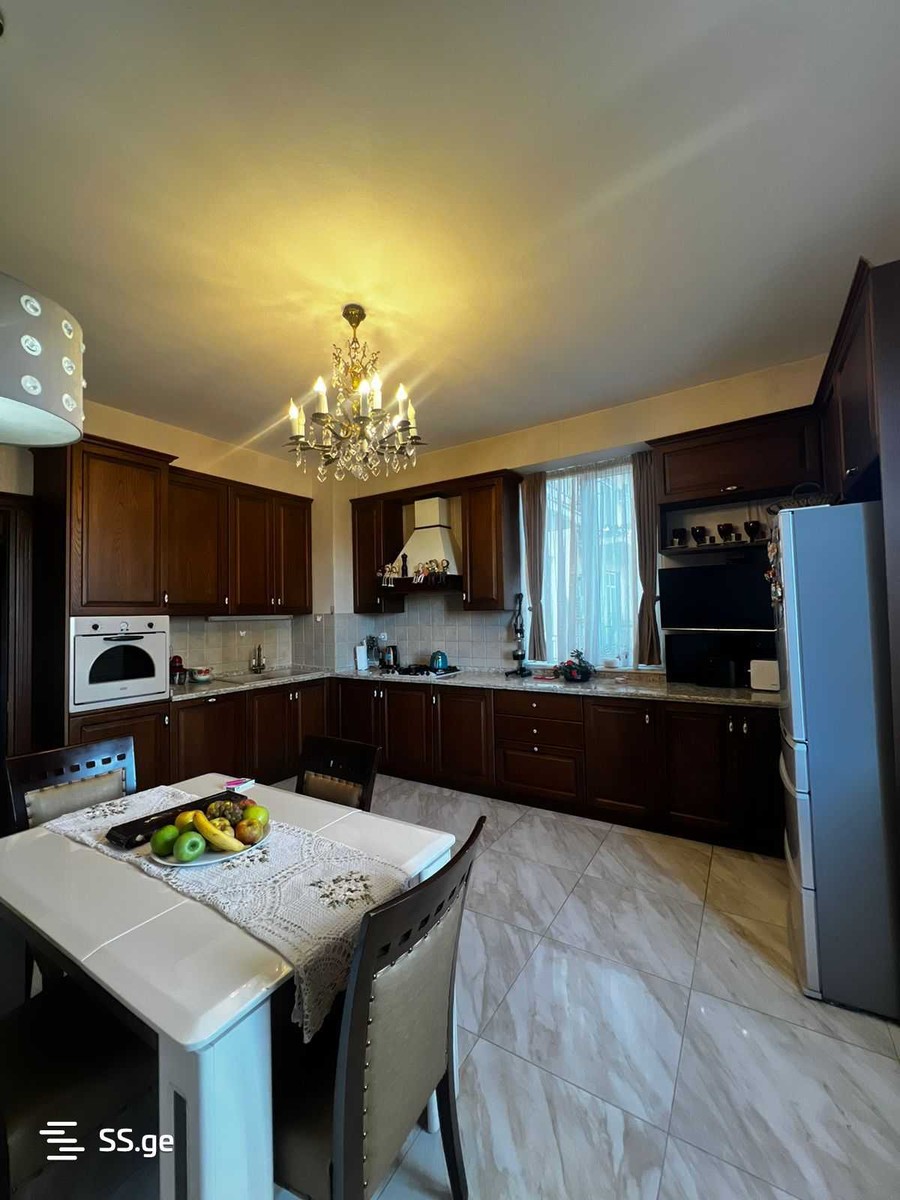 n. zhvania st. - 5 rooms