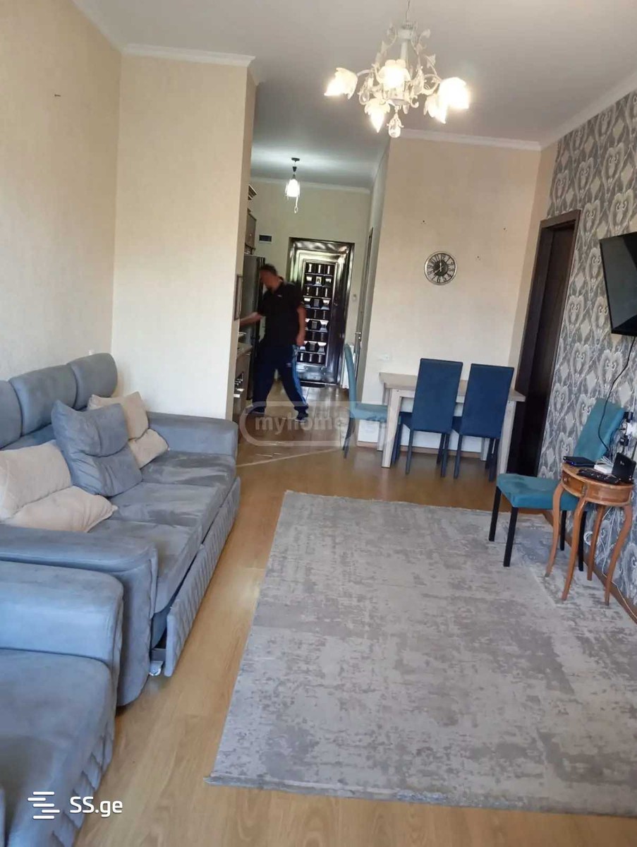 guramishvili ave (Sanzona) - 3 rooms