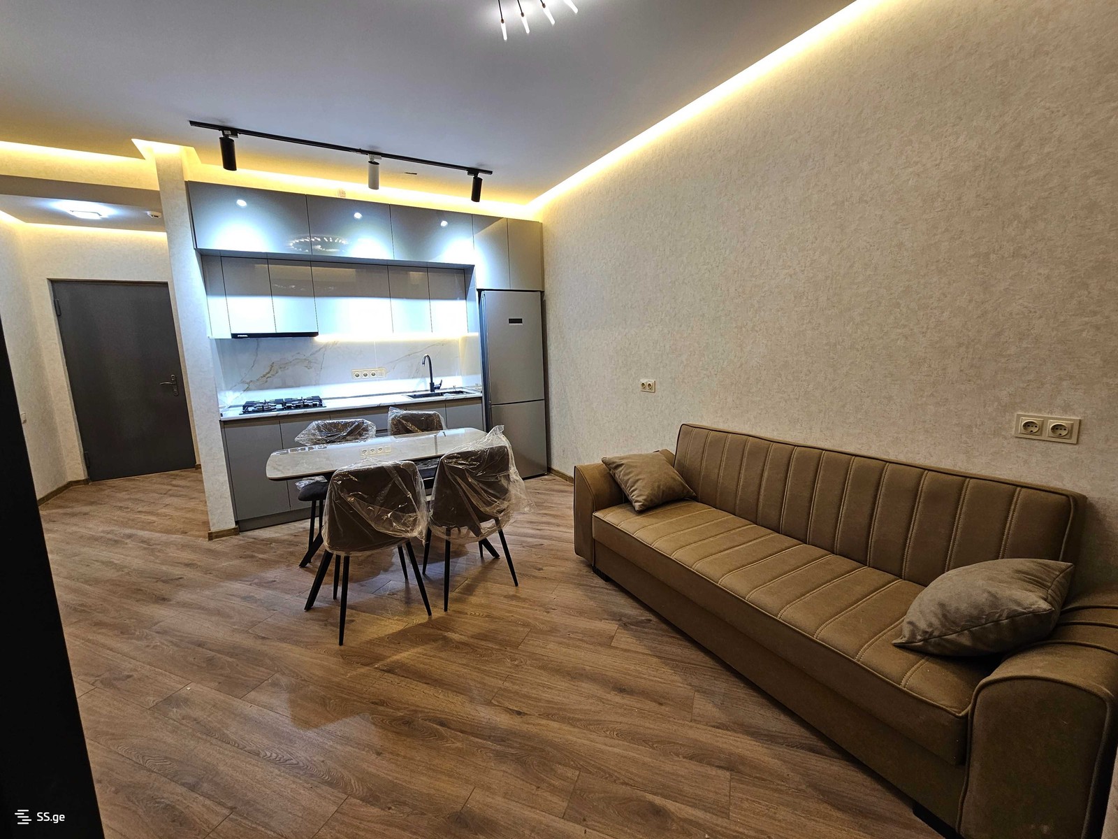 moskovi ave 9 - 2 rooms