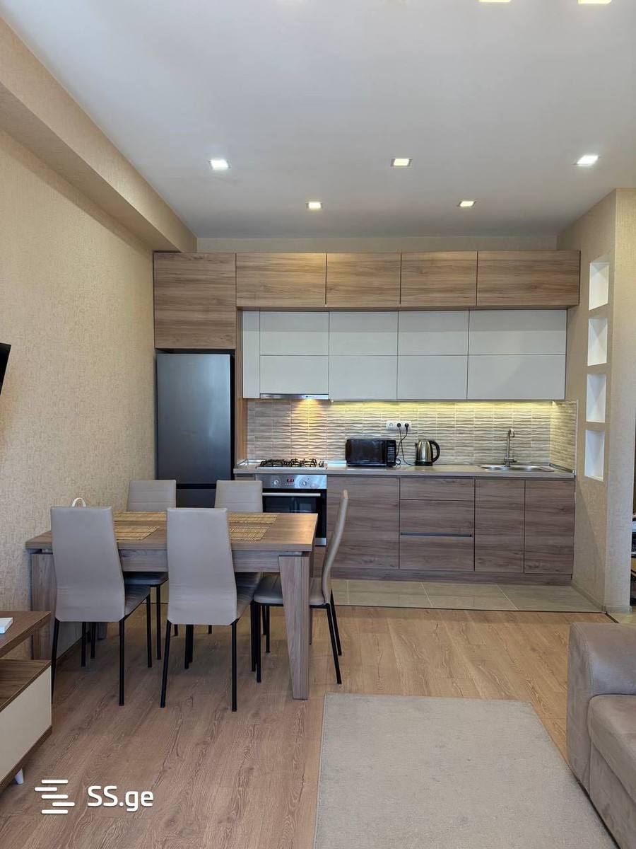 K. Kutateladze st. 17 - 3 rooms