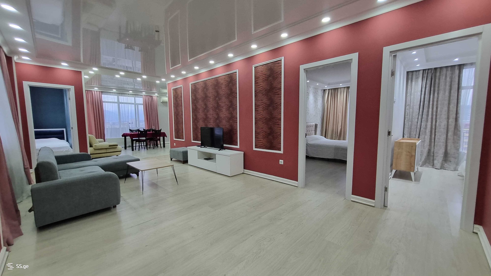 40 - 4 rooms