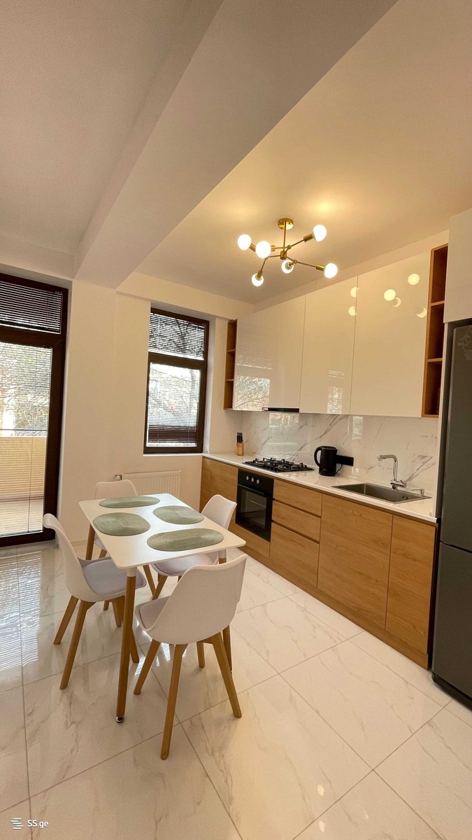 poti st. 32 - 4 rooms