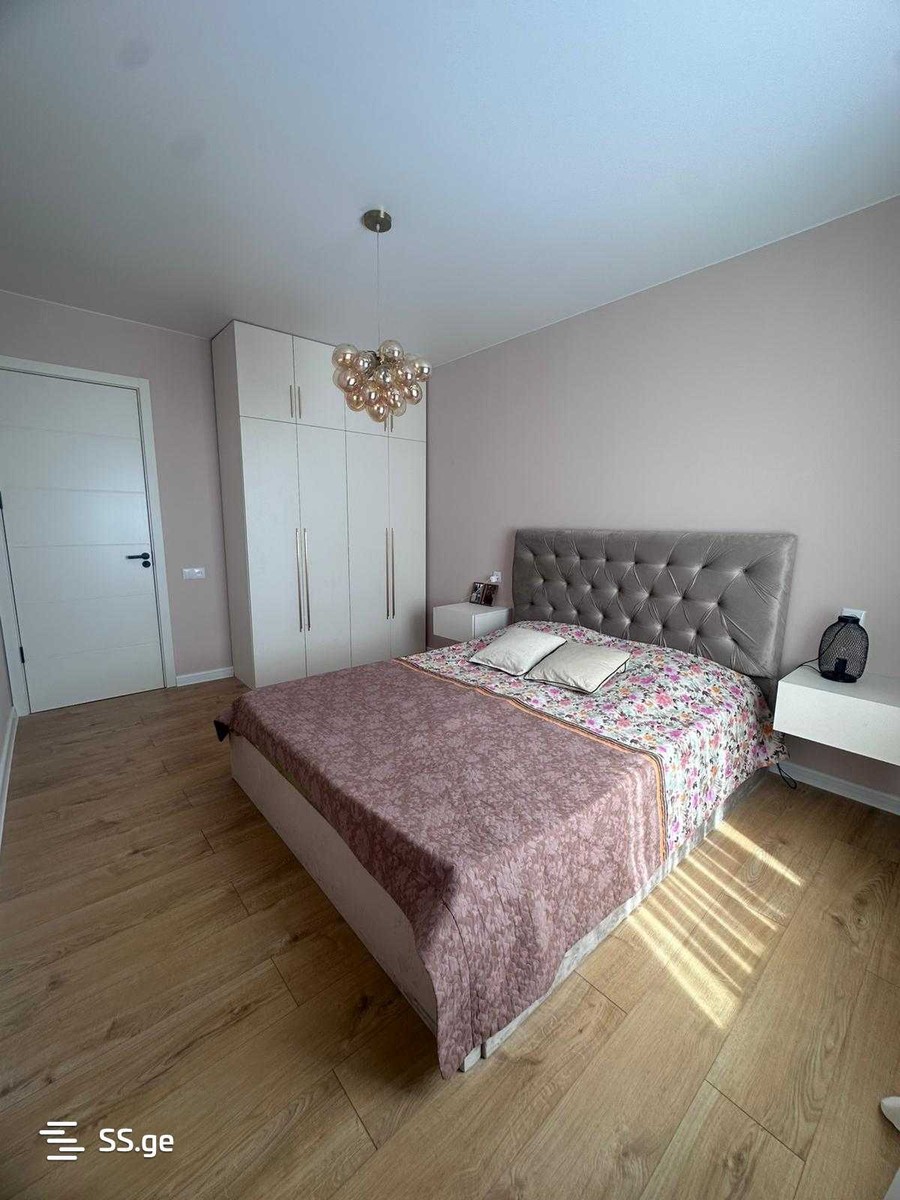 ckneti st. 4 - 5 rooms