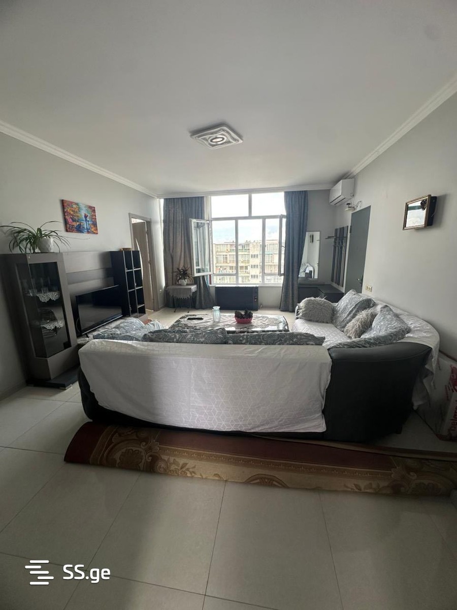 Khimshiashvili st. 4 - 4 rooms