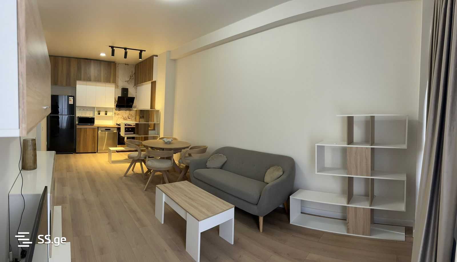 universiteti st. 24 - 3 rooms