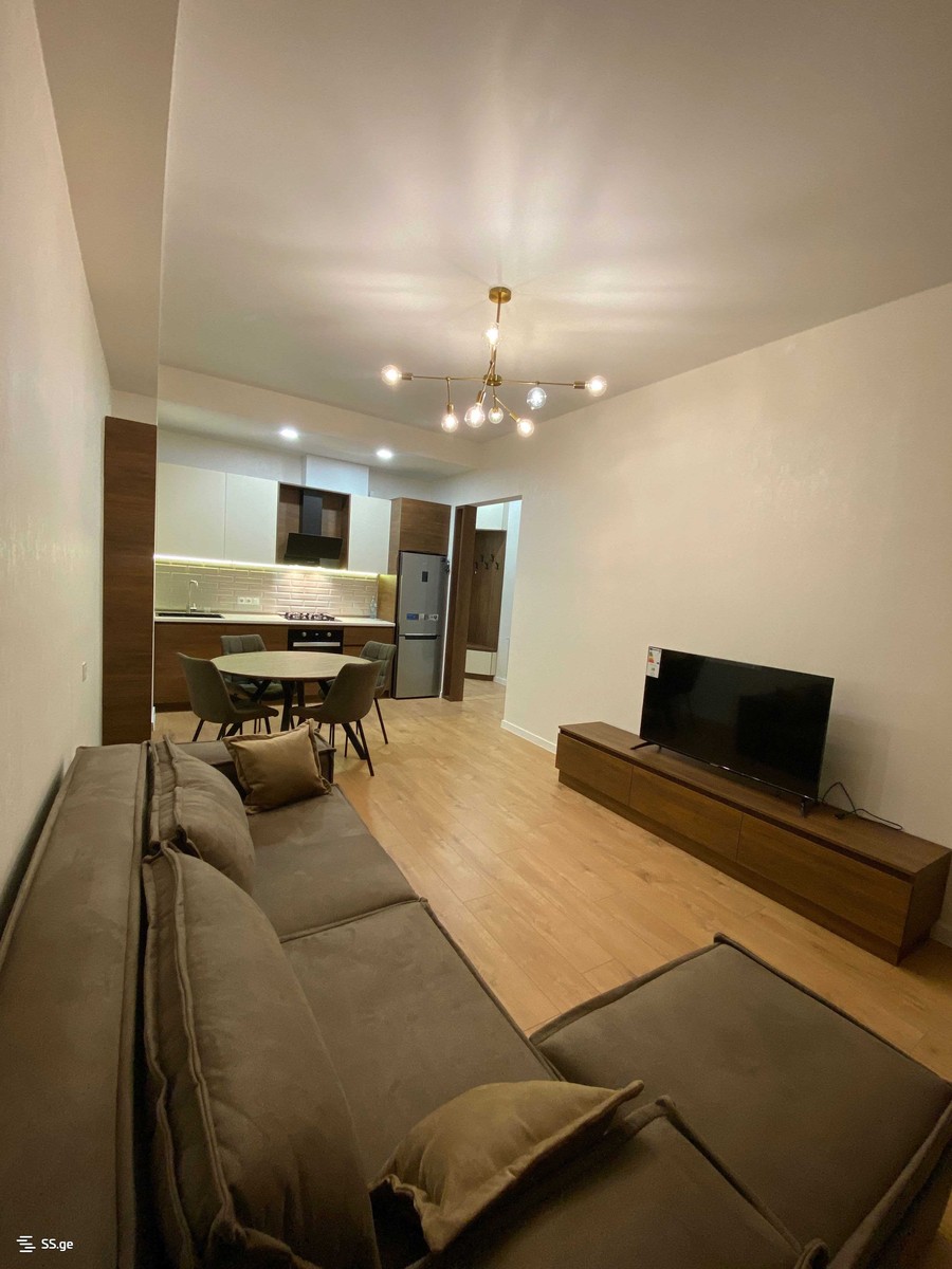 bakhtrioni st. 0 - 3 rooms