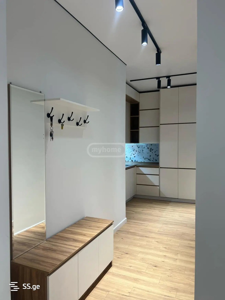 65 - 2 rooms
