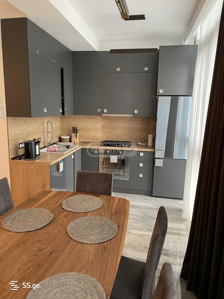 shrosha st. - 3 rooms