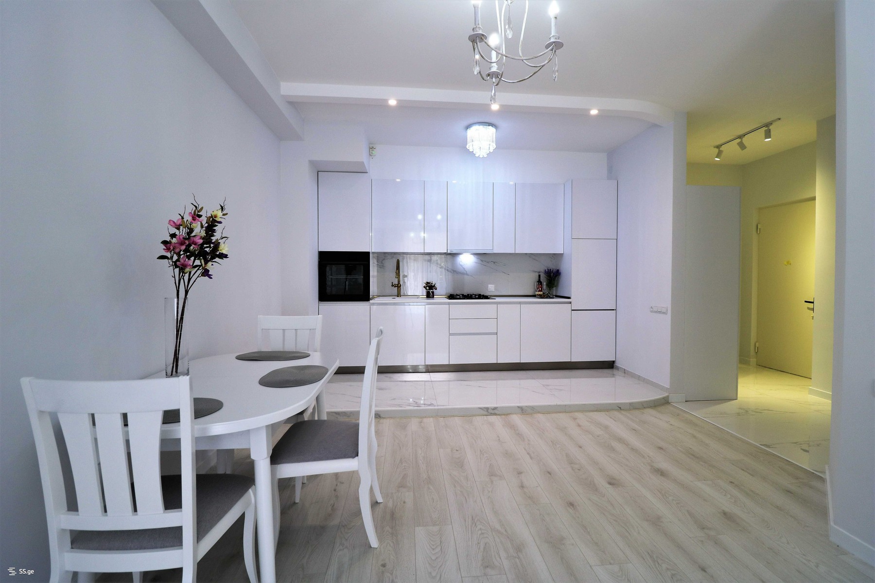 n. zhvania st. - 2 rooms