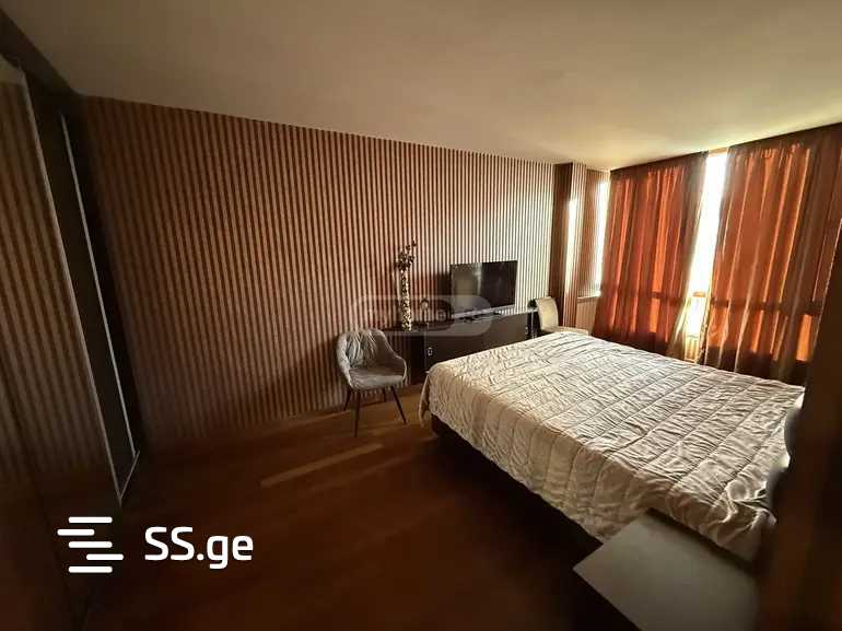 panaskerteli st. - 6 rooms