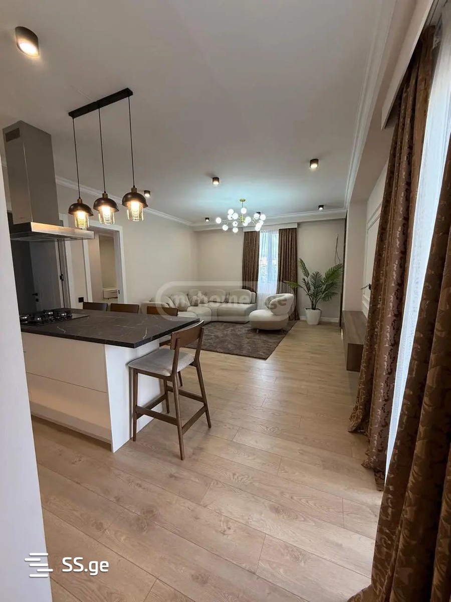 Zviad Gamsakhurdia st. - 3 rooms