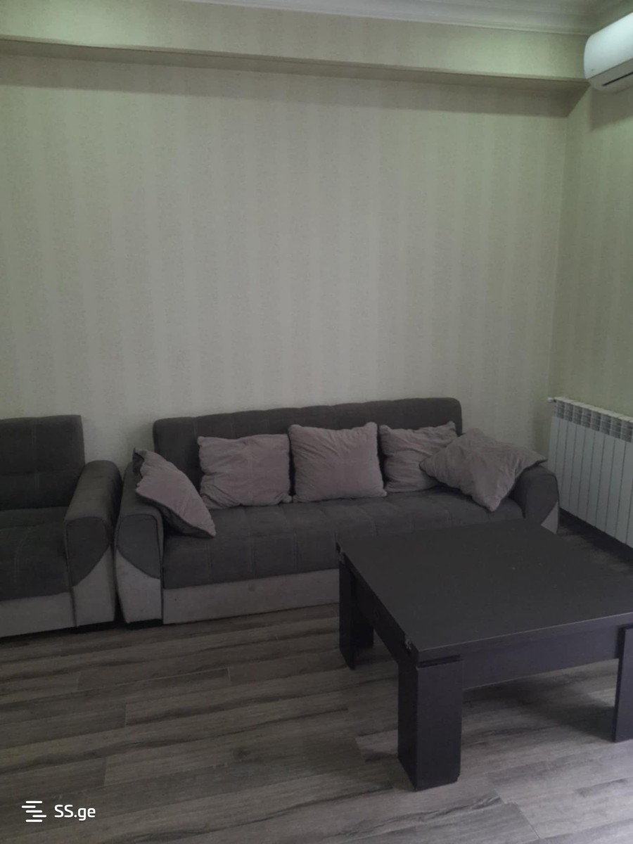petre imeri st. - 4 rooms