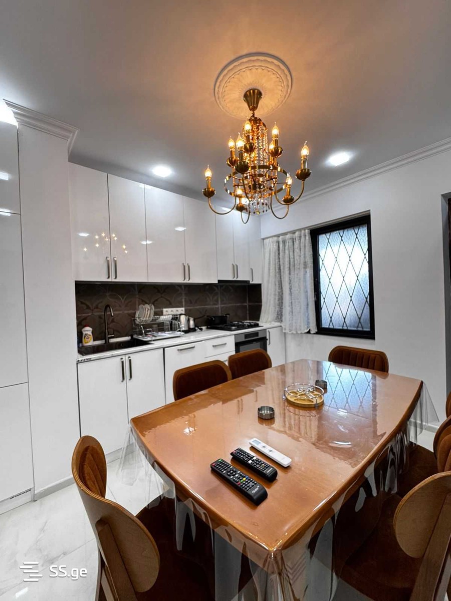 Chavchavadze st. 34 - 3 rooms
