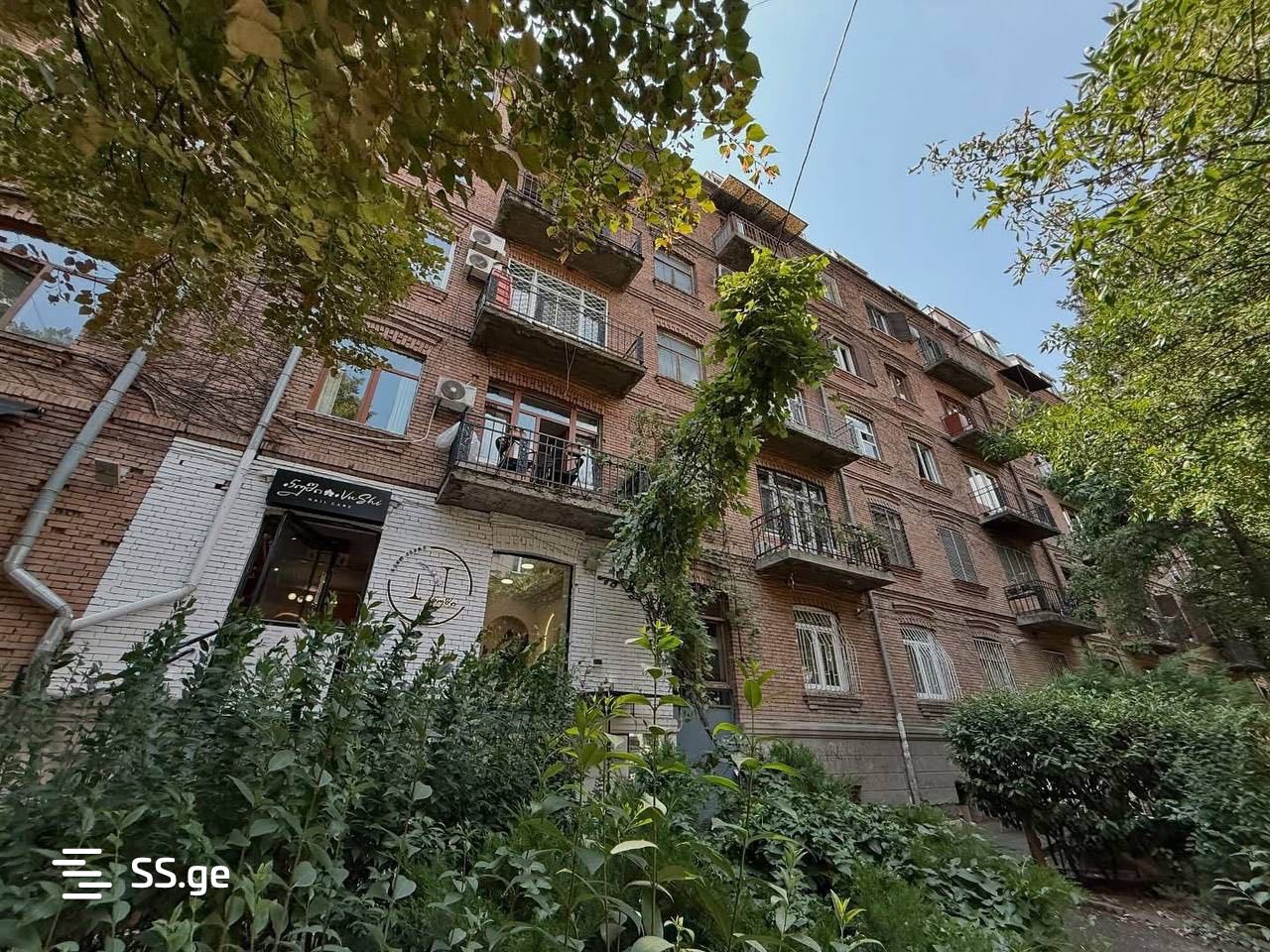 i. abashidze st. 6 - 3 rooms