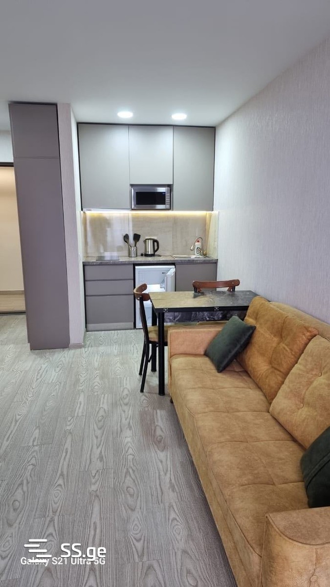 R. Nizharadze st. 18 - 2 rooms