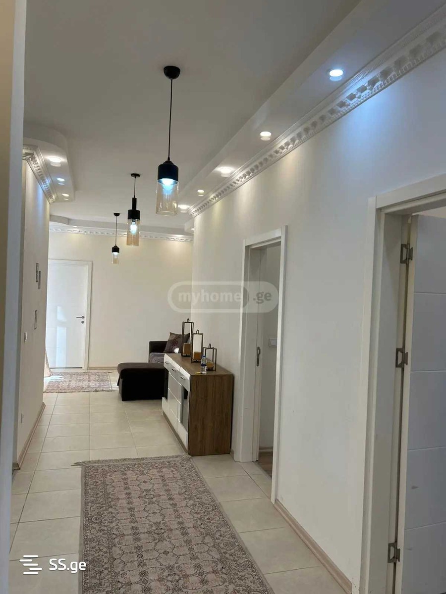 Bob walsh st. - 5 rooms
