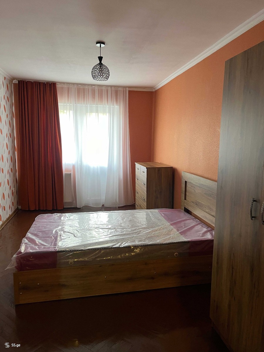 Block II - Vazha-Pshavela - 3 rooms