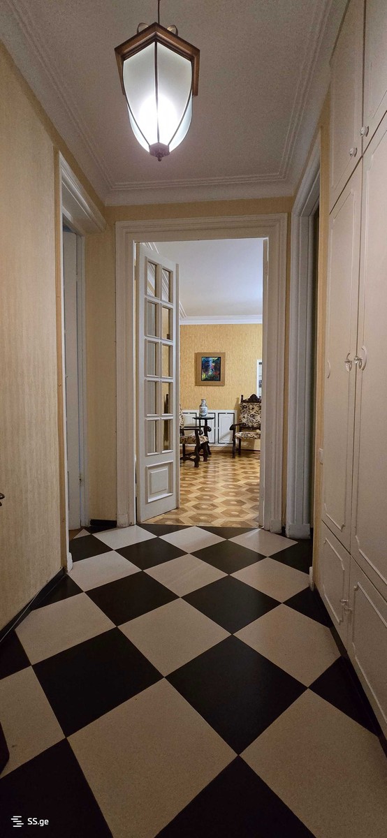 kobuleti st. 3/15 - 4 rooms