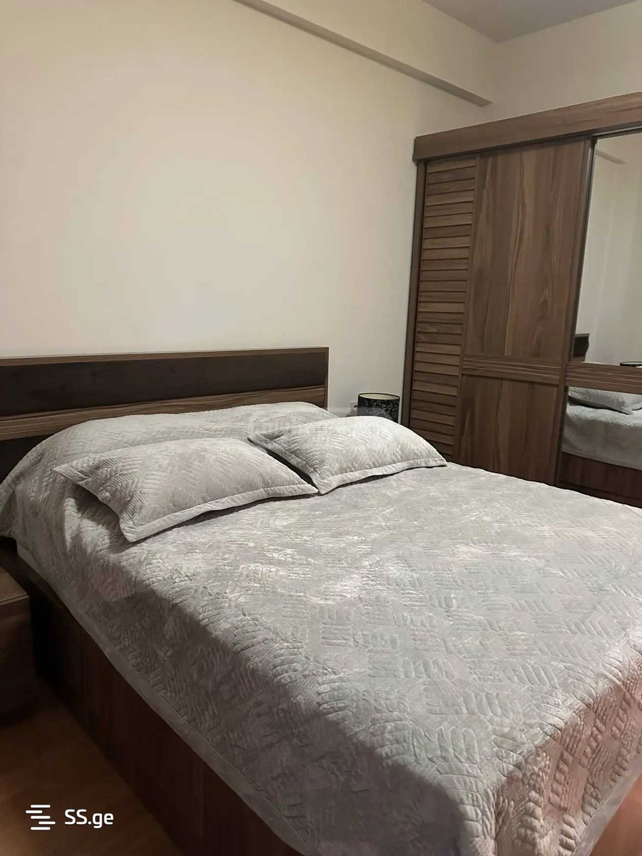 Kartozia st. 8 - 4 rooms