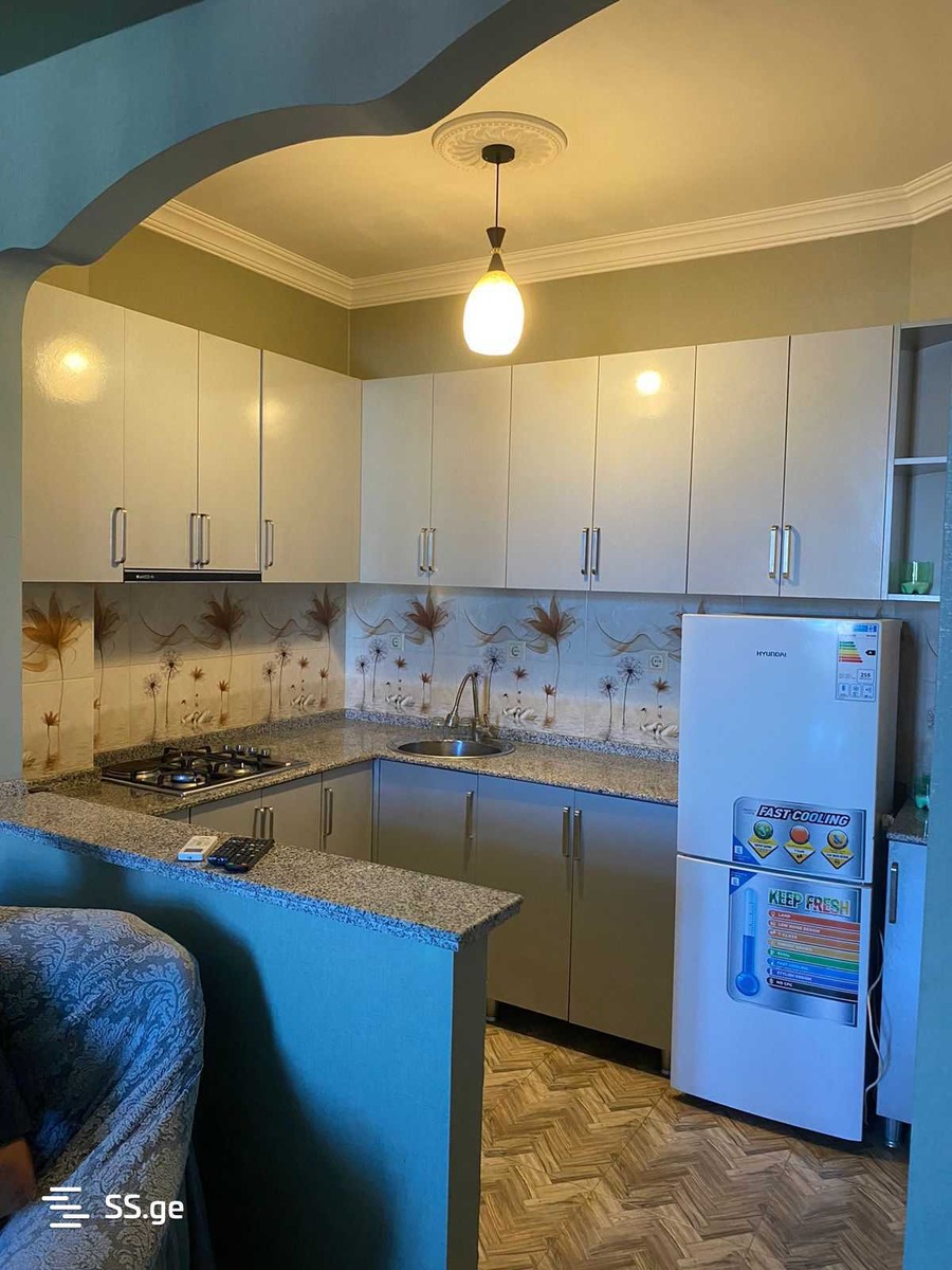 Sh. Inasaridze St. 8 - 3 rooms