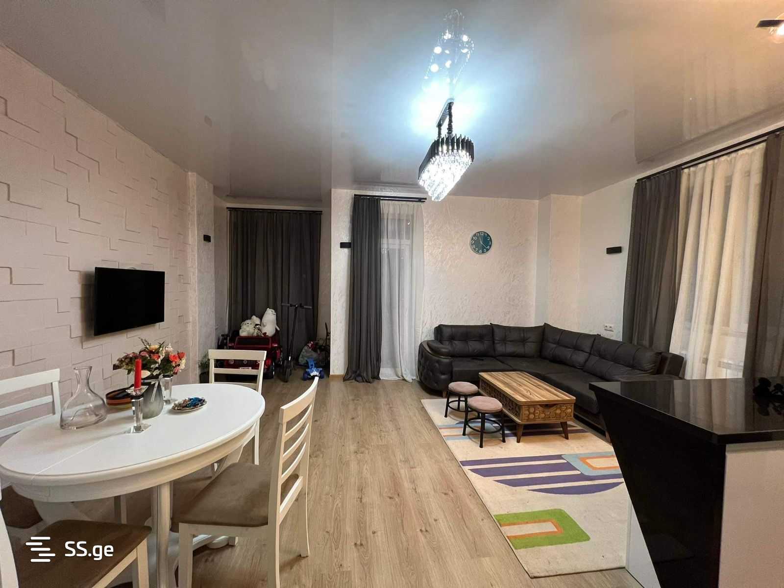 16 - 3 rooms