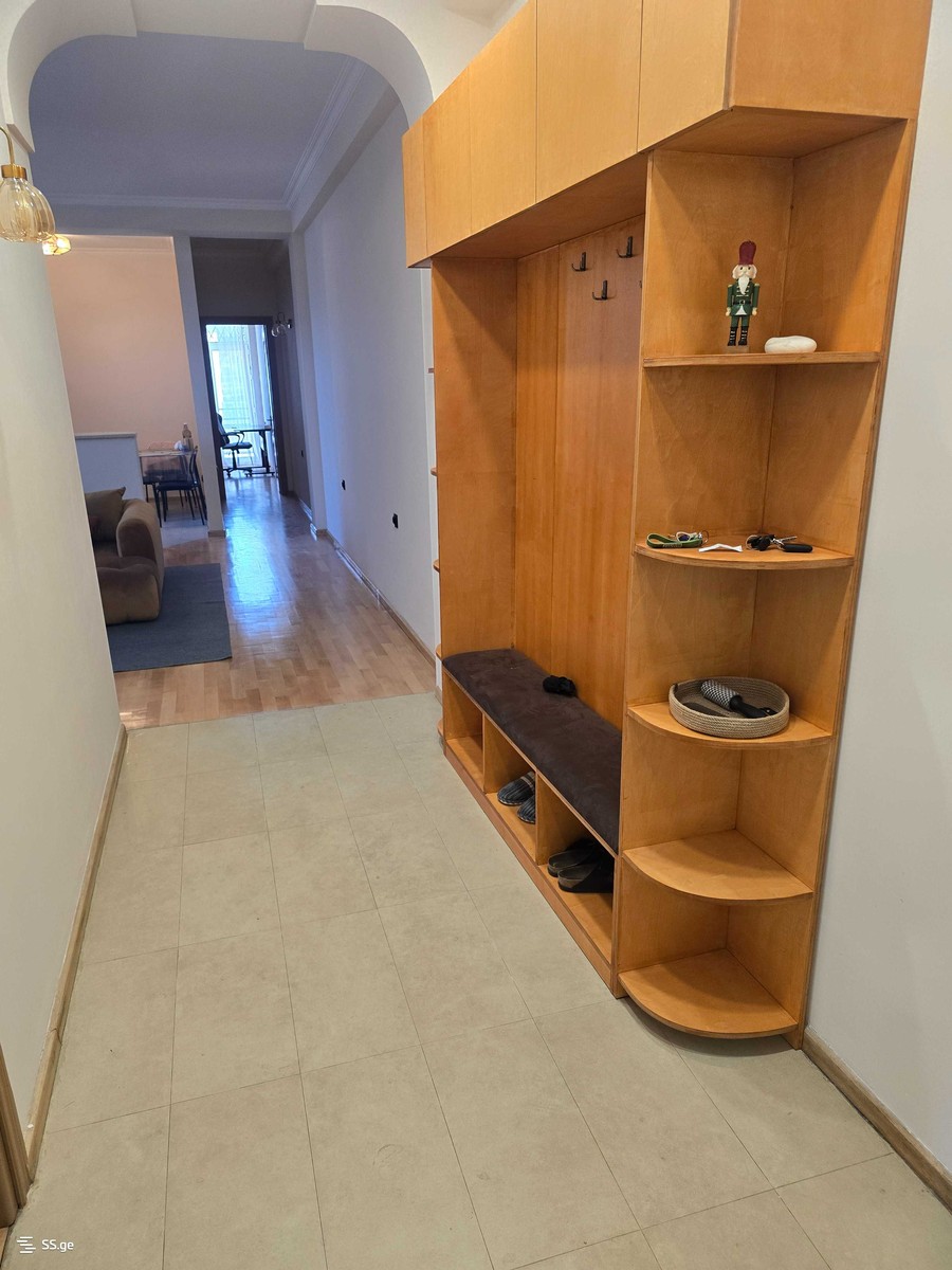 G.Chokheli st. 18 - 3 rooms