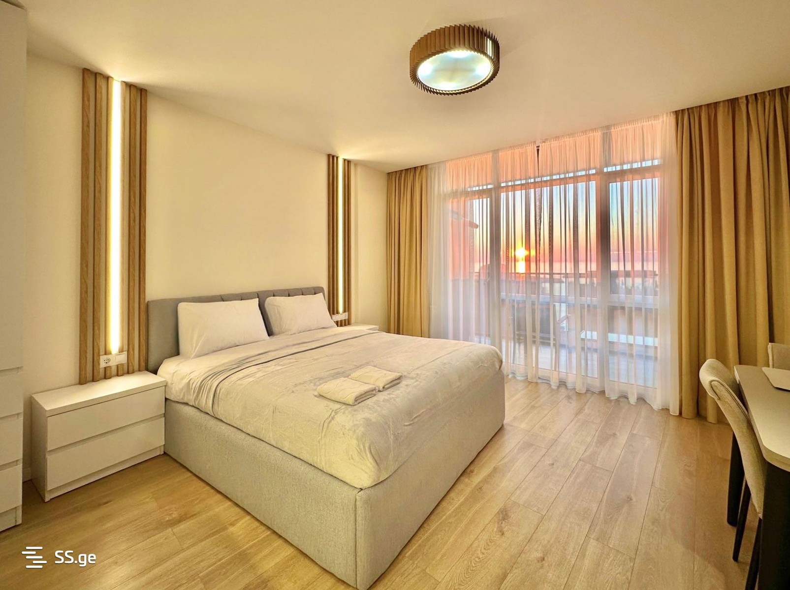 R. Nizharadze st. 17 - 1 rooms