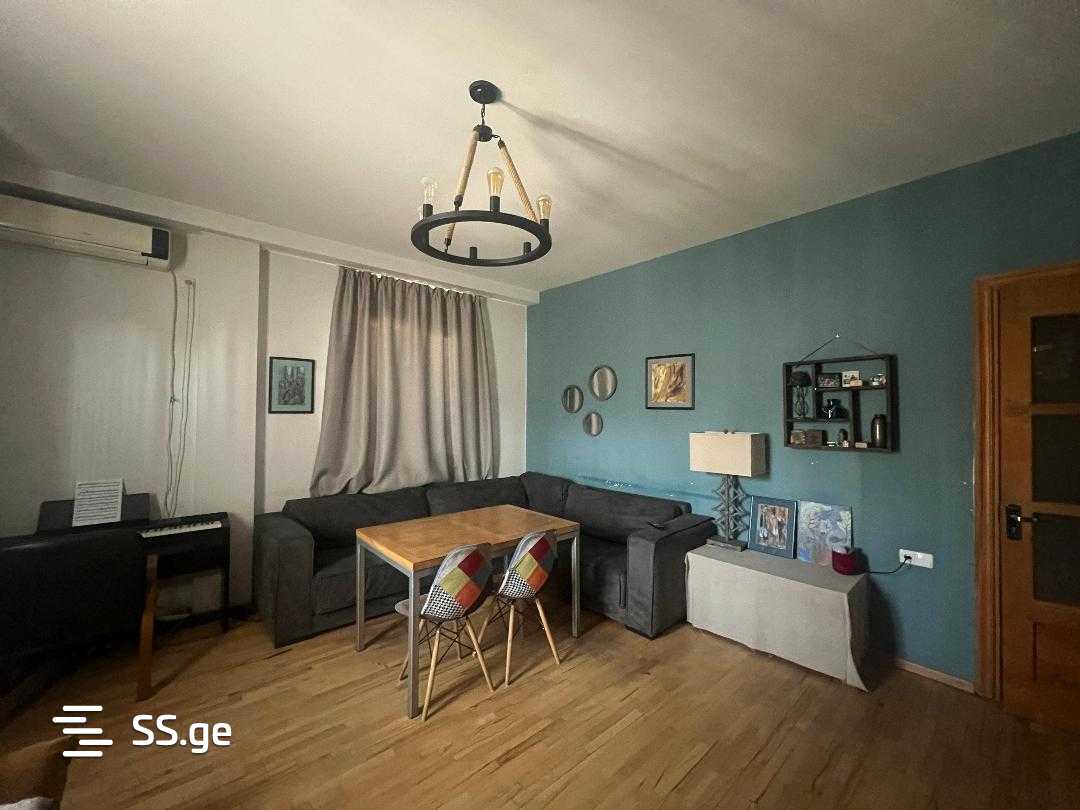 s. cincadze st 36 - 3 rooms