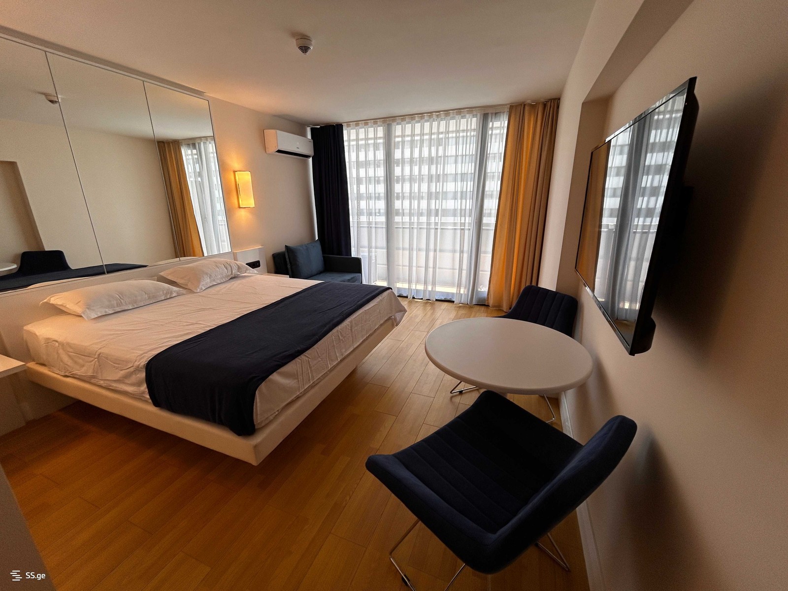 Khimshiashvili st. 7б - 1 rooms